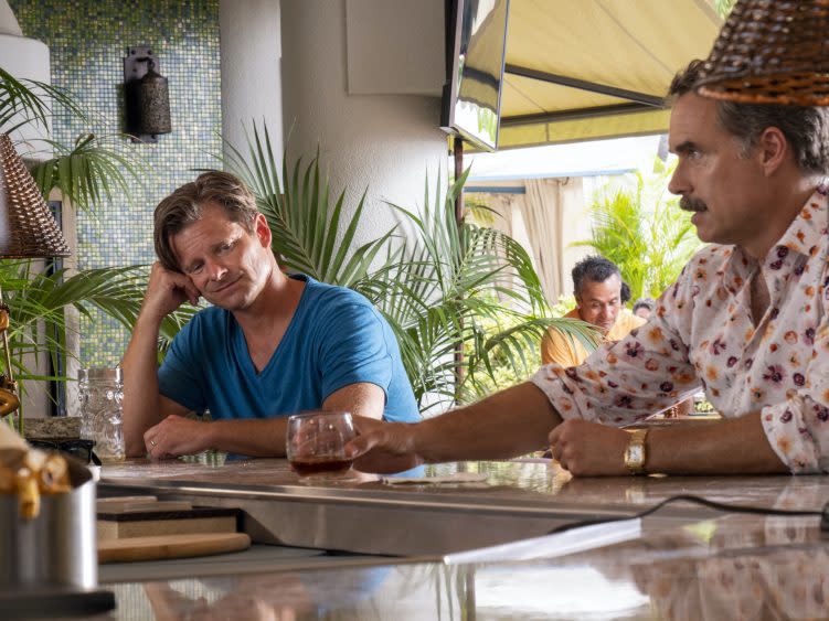 Steve Zahn (L) and Murray Bartlett in ‘The White Lotus’ - Credit: Mario Perez/HBO