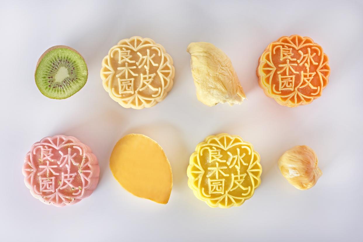 Goodwood Park Hotel snowskin mooncakes. (PHOTO: Goodwood Park Hotel)