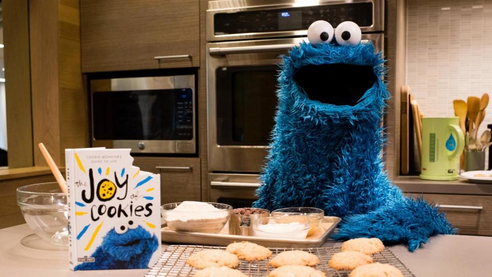 PHOTO: Cookie Monster is pictured with a recipe from his new book, 'The Joy of Cookies.' (Sarah L. Voisin/The Washington Post via Getty Images)