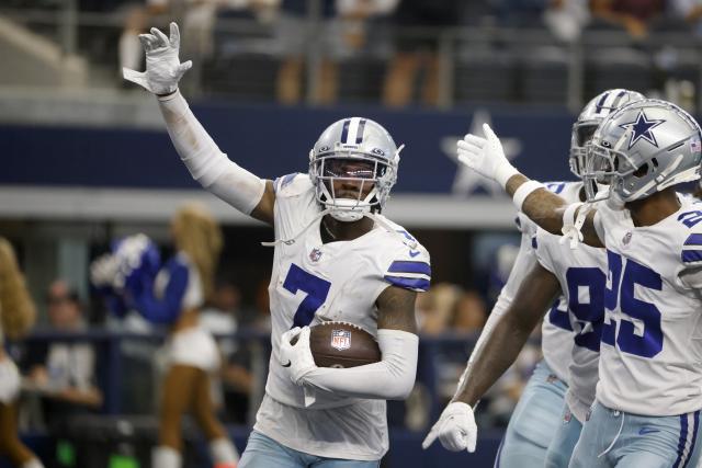 Prescott, Cowboys keep rolling with 36-28 win over Panthers