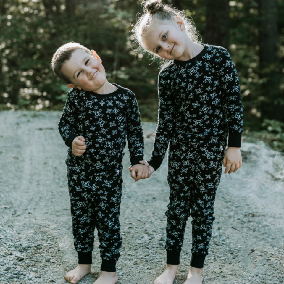 <p><a href="https://go.skimresources.com?id=74968X1616970&xs=1&url=https%3A%2F%2Fhonestbabyclothing.com%2Fproducts%2Fhalloween-matching-family-pajamas-pajama-tossed-skulls%3Fvariant%3D39829697757317%26currency%3DUSD%26utm_medium%3Dproduct_sync%26utm_source%3Dgoogle%26utm_content%3Dsag_organic%26utm_campaign%3Dsag_organic%26gclid%3DCj0KCQjwmZejBhC_ARIsAGhCqncAv0CbRQP0GoWT8JzwGq8WHQ-NpYcOITZFoGGKMjwyix3CTnUvhw8aApgREALw_wcB" rel="noopener" target="_blank" data-ylk="slk:Shop Now;elm:context_link;itc:0;sec:content-canvas" class="link ">Shop Now</a></p><p>Tossed Skulls Matching Family Pajamas</p><p>honestbabyclothing.com</p><p>$29.99</p><span class="copyright">Honest Baby Clothing</span>