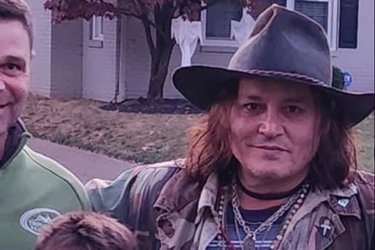 Johnny Depp was pictured visiting his hometown of Owensboro, Kentucky, over the weekend (Jeff Day/Facebook)