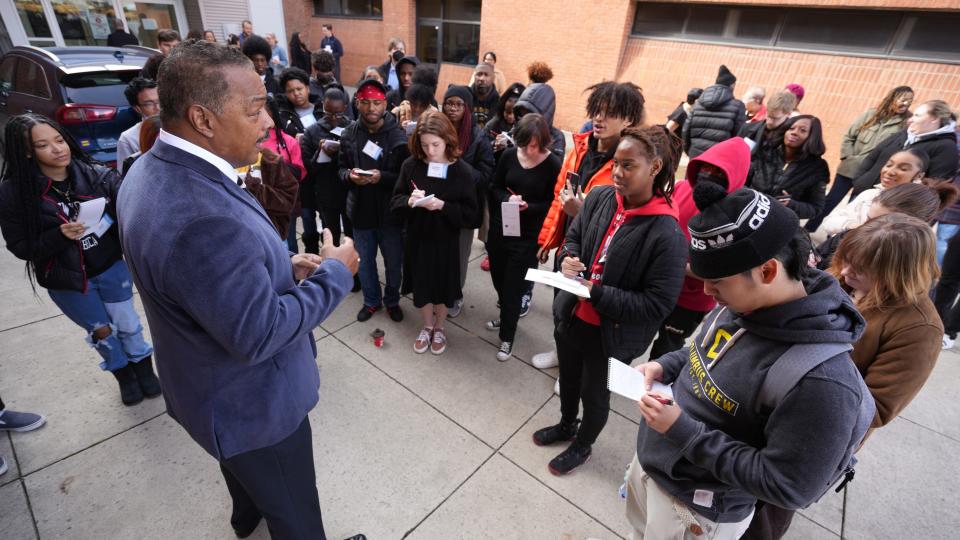 Franklin County Sheriff's Office Director of Diversity, Equity and Inclusion Napoleon Bell plays the role of a deputy giving crime-scene information as students from various Columbus City Schools participate in the Columbus Journalists in Training seminar on Sat. Jan. 28, 2023 at Fort Hayes Career Center. The program is sponsored by the Columbus Dispatch and Central Ohio Society of Professional Journalists Chapter.