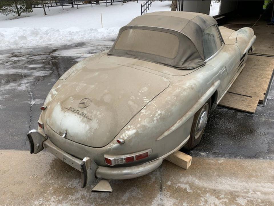 Mercedes 300SL Roadster barn find