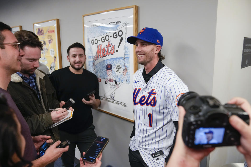 New York Mets' Jeff McNeil speaks to reporters during a news conference, Tuesday, Jan. 31, 2023, in New York. Batting champion Jeff McNeil and the New York Mets finalized a $50 million, four-year contract Tuesday that avoided a salary arbitration hearing.(AP Photo/Mary Altaffer)