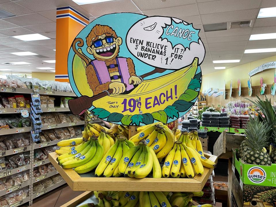 trader joe's banana display on end cap