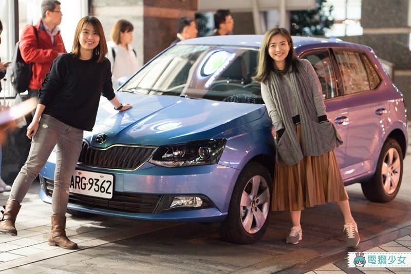 [開箱] 女生試駕『Škoda Fabia 1.2 TSI』測試Smartlink功能連結手機與汽車!!