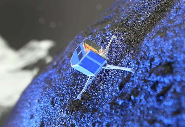 A model of Philae on the surface of comet 67P/Churyumov-Gerasimenko, at the ESA/ESOC (European Space Agency / European Space Operation Center) in Darmstadt, western Germany