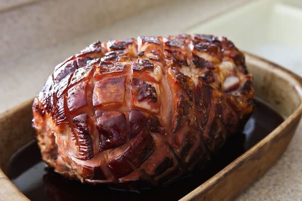 Cola-Pineapple Glazed Ham