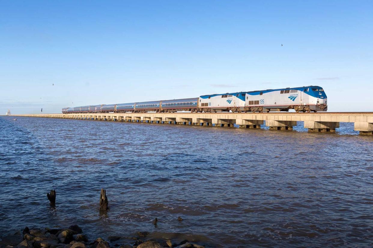 Northbound Crescent crosses Lake Pontchartrain after leaving New Orleans