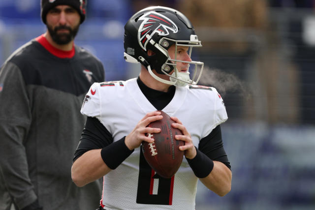 Tampa Bay Buccaneers Sign Quarterback to Active 53-Man Roster