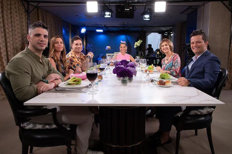 Los invitados de este domingo al Almorzando: Darío Lopilato, Alexis “el Cone” Quiroga, Federico Bal, Silvia Kutika y a la Licenciada Cecilia Ce