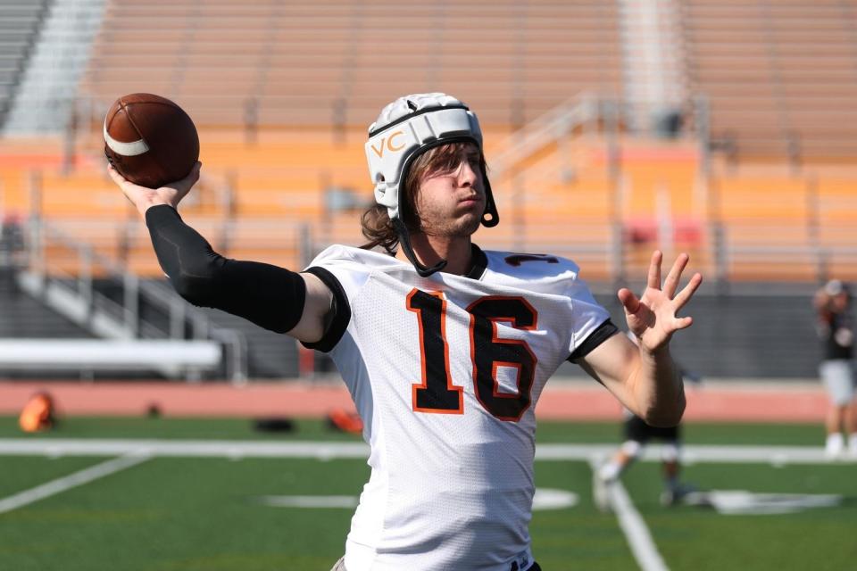 Jared Goff ‘transfers’ to Ventura College, scares the hell out of team’s QBs in hilarious prank video