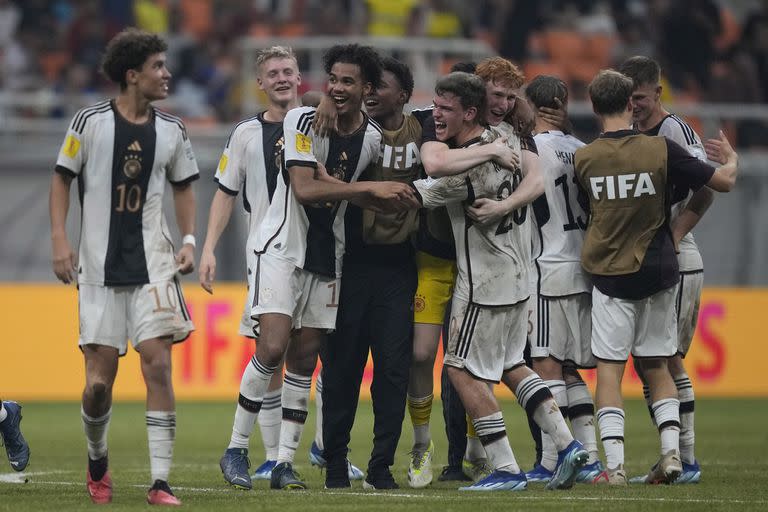 La celebración de los jugadores de Alemania tras la victoria por 1-0 ante España, en los cuartos de final del Mundial