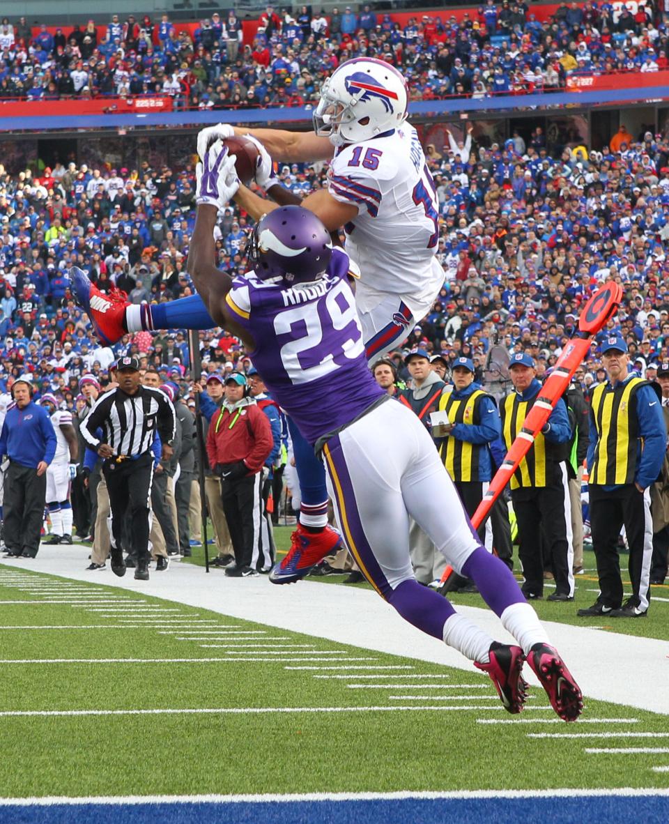 Cornerback Xavier Rhodes, shown here playing against the Bills in 2014, signed with the team Tuesday.