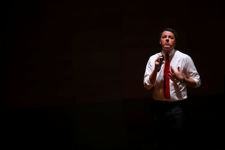 Italian Prime Minister Matteo Renzi talks during a meeting in support of the 'Yes' vote in the upcoming constitutional reform referendum in Rome, Italy November 26, 2016. REUTERS/Alessandro Bianchi