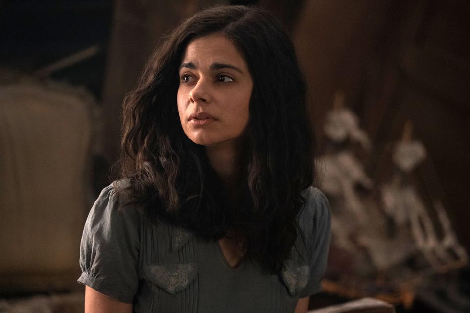 Aria Mia Loberti as Marie-Laure in episode 104 of All the Light We Cannot See