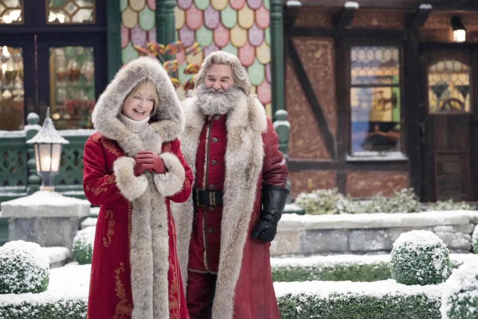 Real-life couple Goldie Hawn and Kurt Russell play Mrs. and Mr. Santa Claus in The Christmas Chronicles 2.