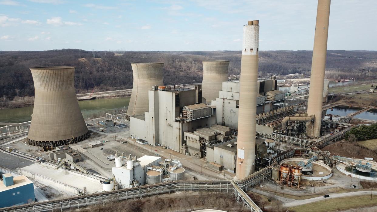 Bruce Mansfield Power Plant was a 2.49-gigawatt, coal power plant located in Shippingport, Pennsylvania in Beaver County, Pennsylvania.