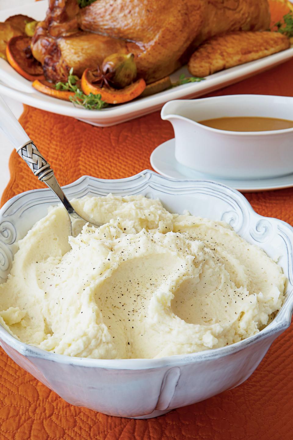 Whipped Potatoes with Roasted Garlic