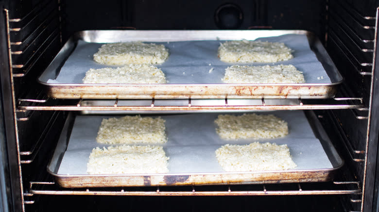 cauliflower rice slices in oven