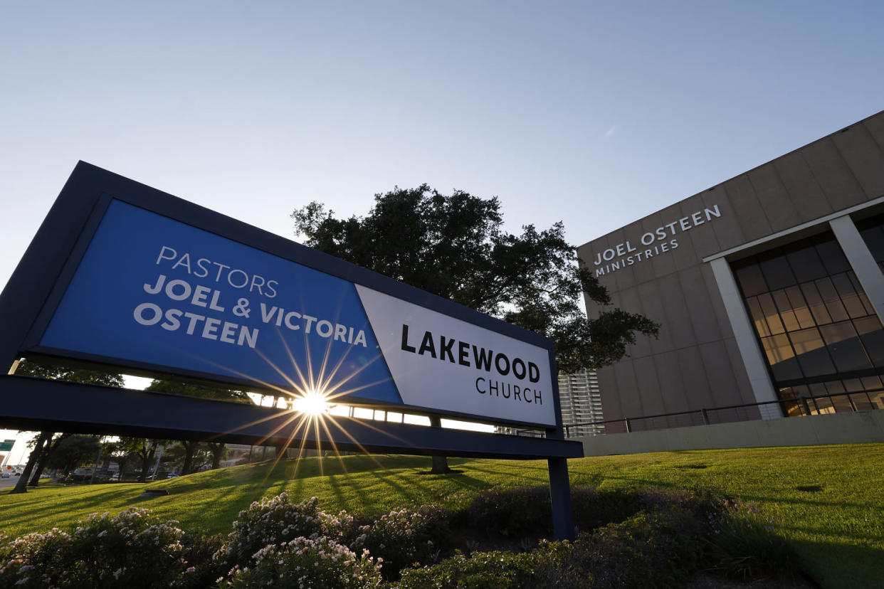 Lakewood Church, led by pastors Joel and Victoria Osteen, is an evangelical nondenominational Christian megachurch. (Aaron M. Sprecher / AP)