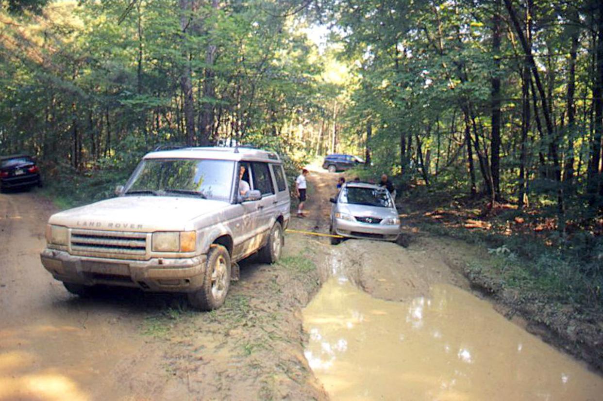 2000 land rover discovery, 2000 infiniti qx4, 2001 mercedes benz ml320, 2001 mitsubishi montero limited, 2001 lexus rx300, 2000 bmw x5 3 0i, 2001 acura mdx