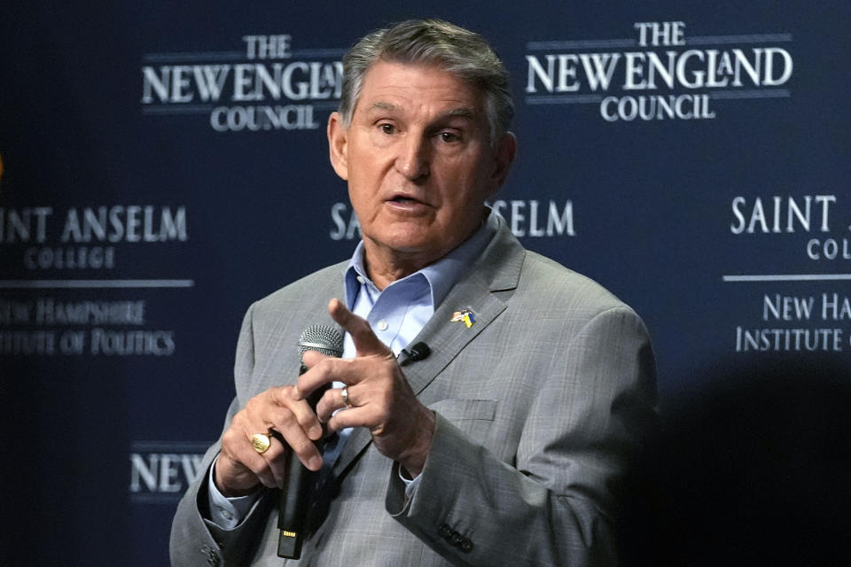 FILE - Sen. Joe Manchin, D-W.Va., speaks during the Politics and Eggs event, Jan. 12, 2024, in Manchester, N.H. Manchin endorsed Glenn Elliott's, the mayor of Wheeling, on Monday, April 22, 2024, in the Democratic primary race for his seat representing deep-red West Virginia, where Manchin is currently the only Democrat holding statewide office. (AP Photo/Charles Krupa, File)
