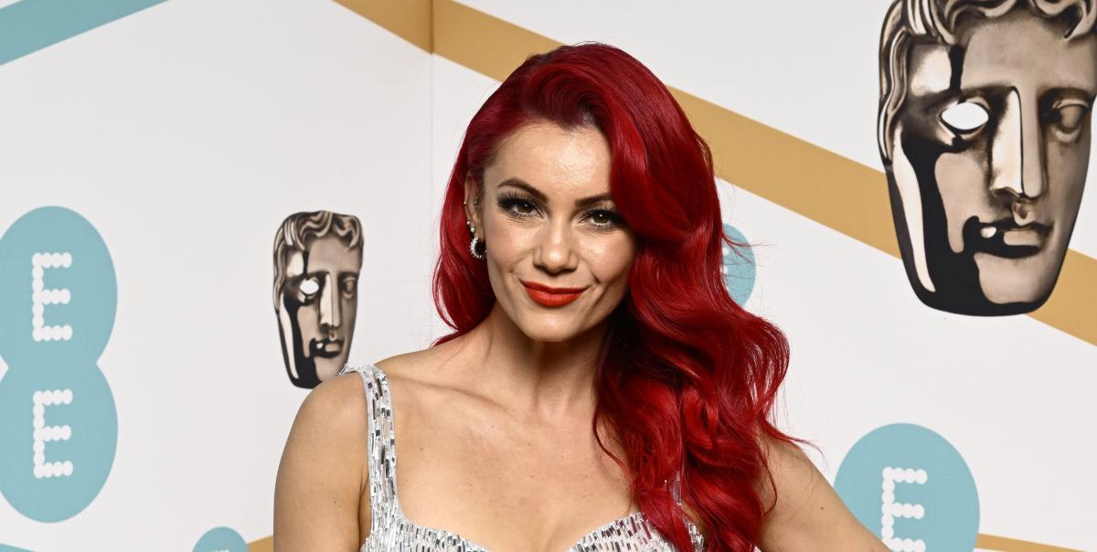 Dianne Buswell de Strictly rejoint par Carlos Gu et Nancy Xu pour le changement de cheveux