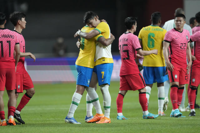 Neymar scores 2 as Brazil routs South Korea 5-1