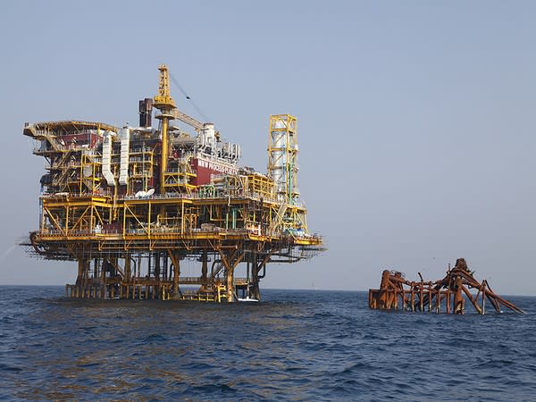 The output by ONGC was 1,642.76 TMT last month
