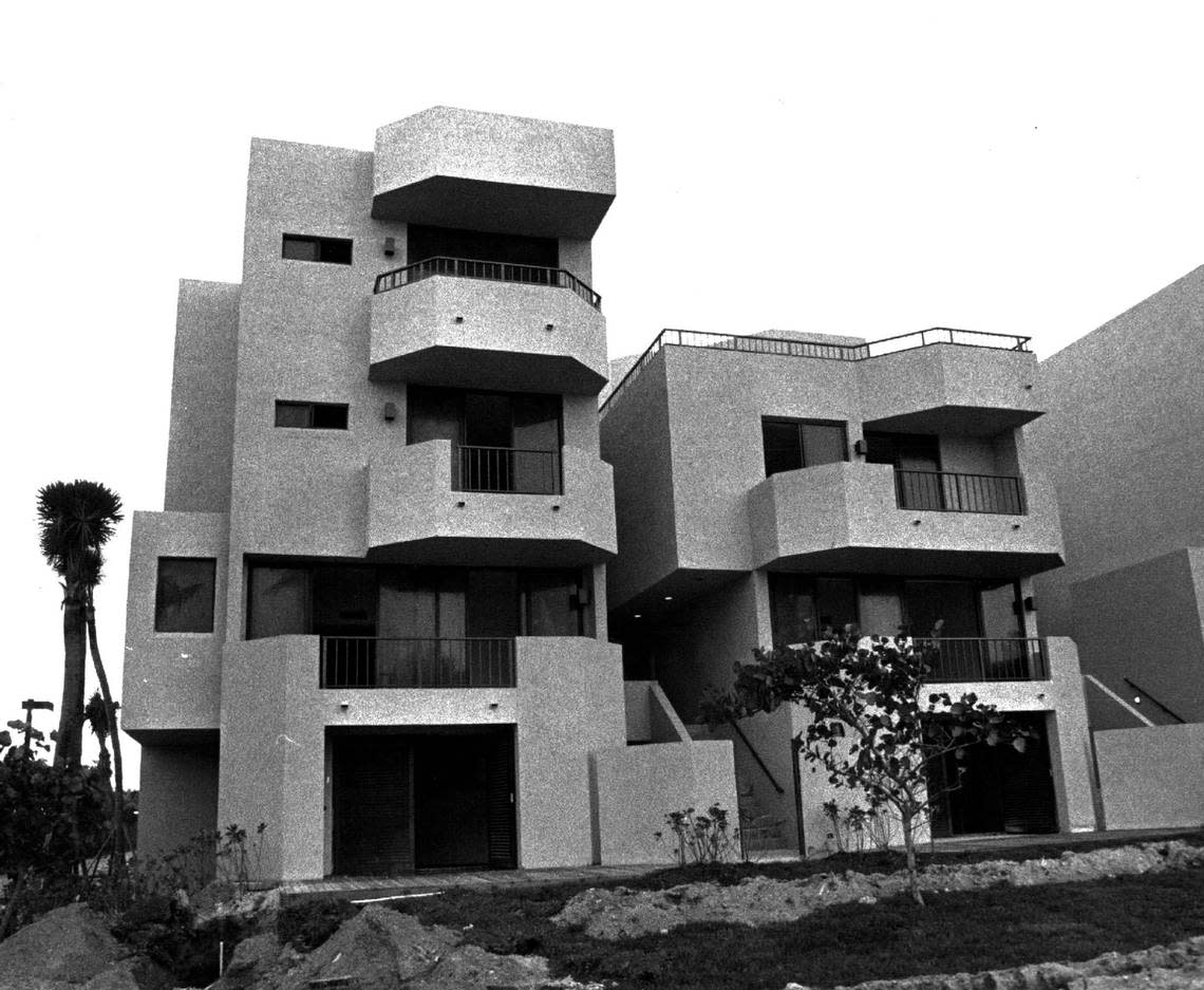 A four-story townhouse for former Gov. Reubin Askew under construction on Key Biscayne in 1978.