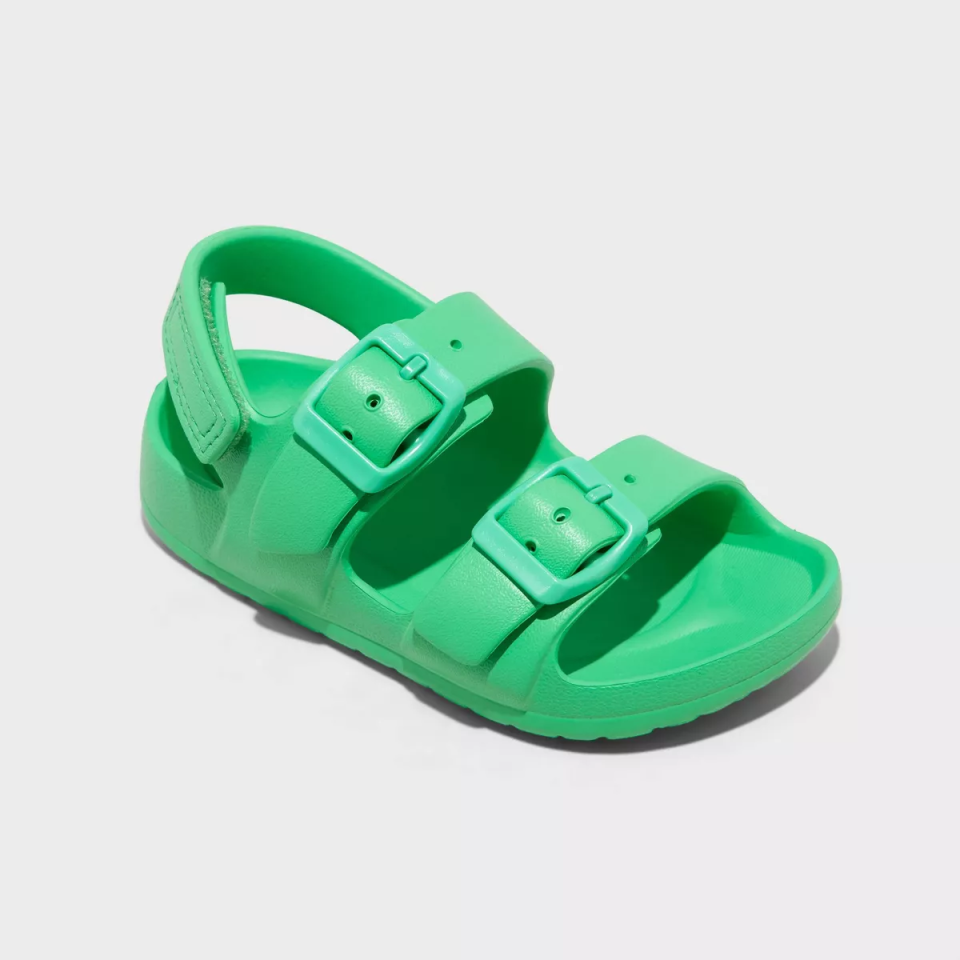 10 Best Toddler Sandals Based on Pediatrician Recs 2024