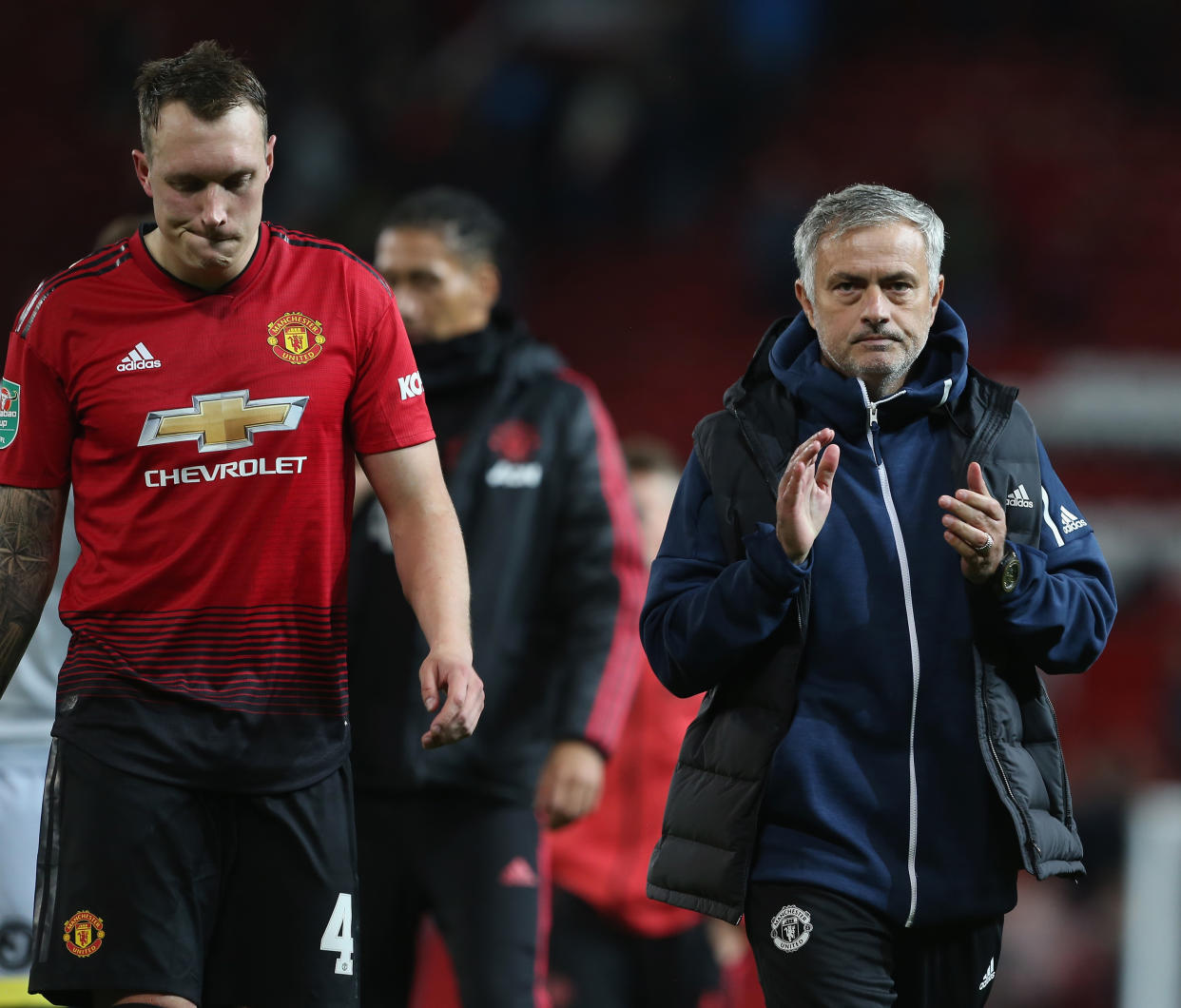 Jose Mourinho y Phil Jones en la Carabao Cup / Foto: Getty Images