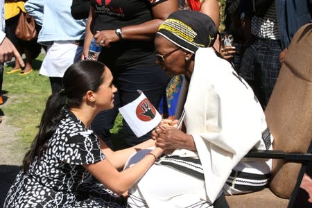 Prince Harry and Meghan begin their Africa tour in Cape Town