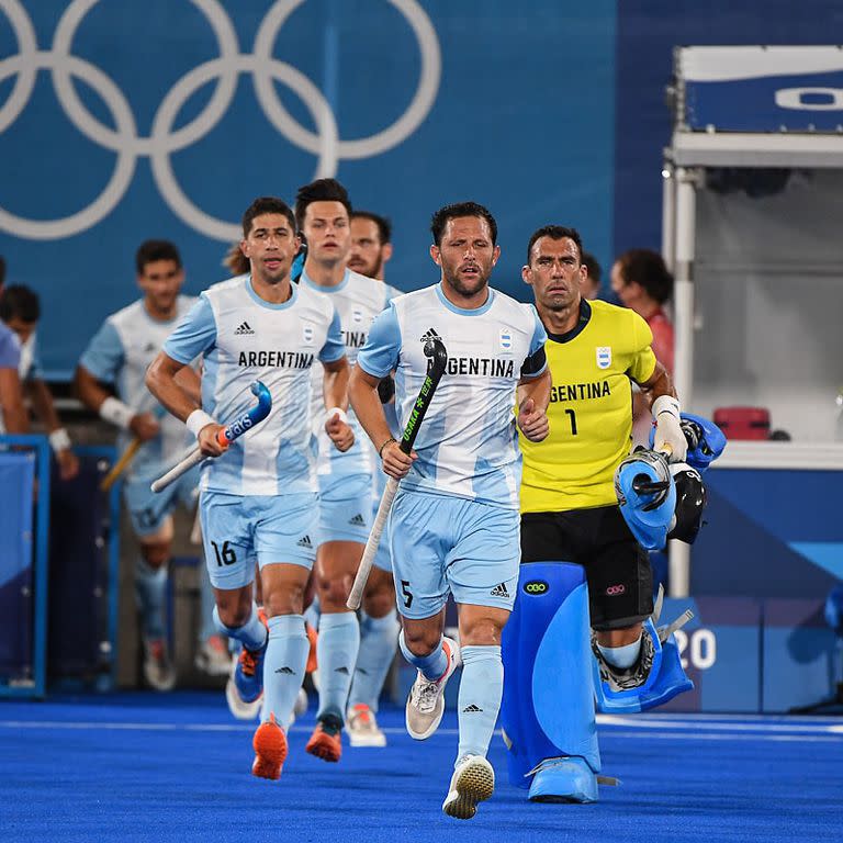 La selección de hockey sale a la cancha