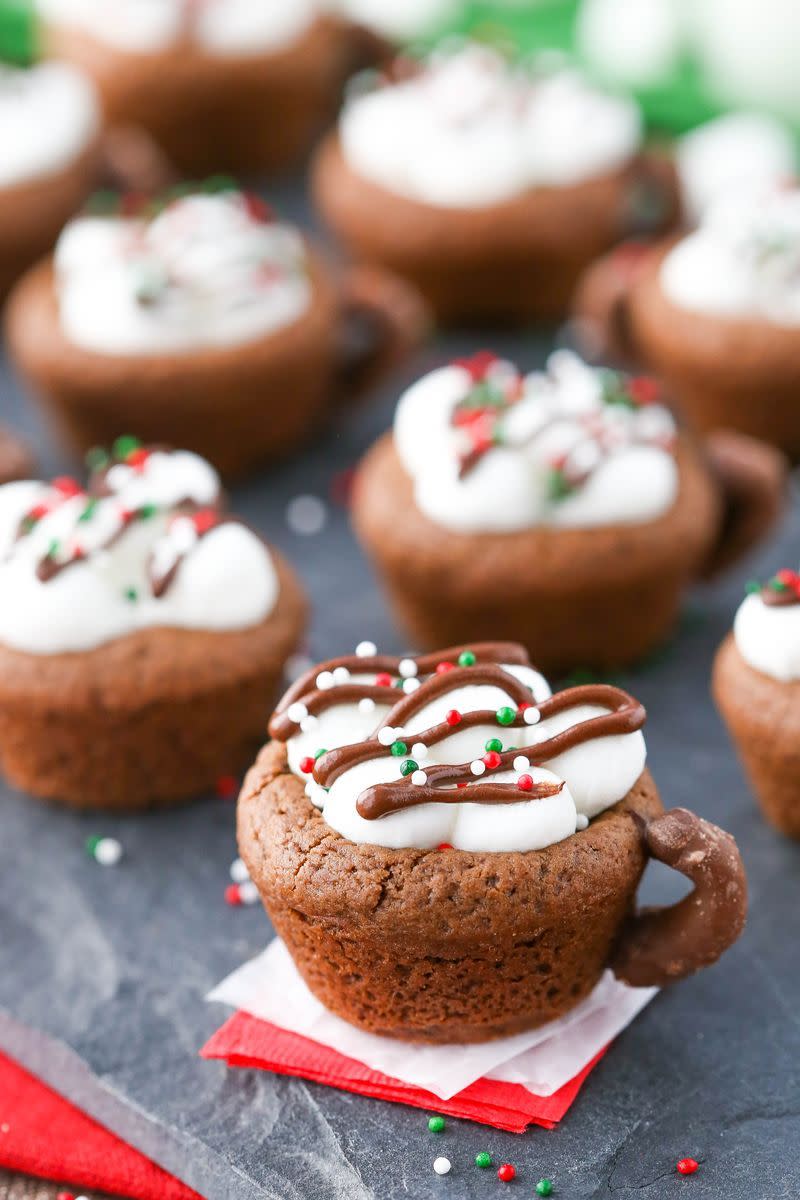 Hot Chocolate Cookie Cups