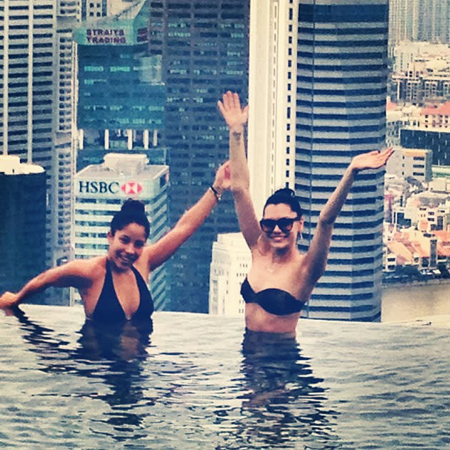 Celebrity Twitpics: Jessie J conquered her fear of heights this week by going swimming in an infinity pool at the top of a skyscraper in Singapore. It’s alright for some, isn’t it?