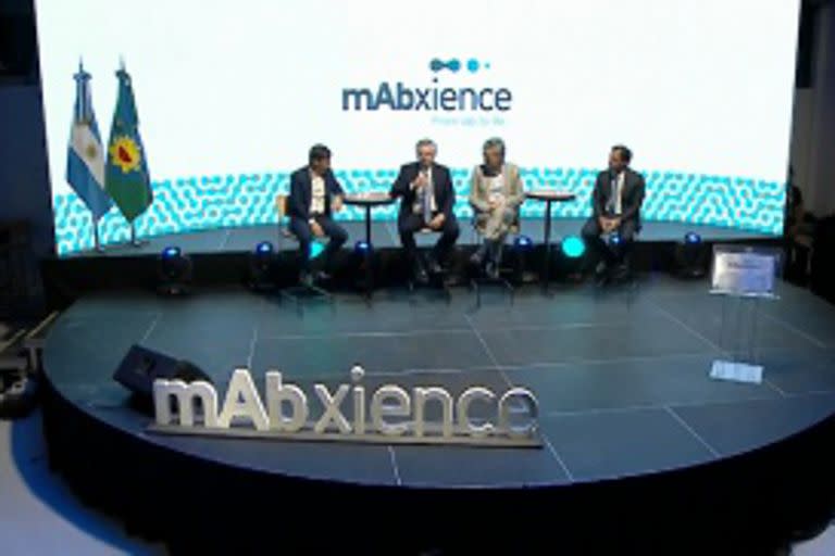 El 21 de febrero pasado mAbxience sumó una nueva planta en Garín, provincia de Buenos Aires, la cual fue inaugurada por Alberto Fernández y Axel Kiciloff