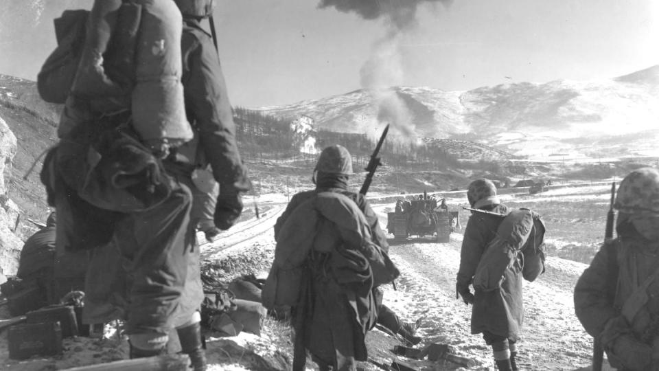 Members of the 1st Marine Division during the Battle of Chosin Reservoir. (USMC)