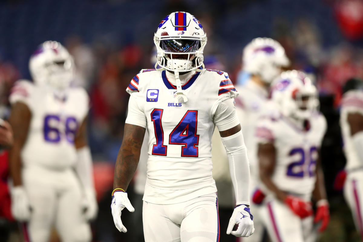 NFL Week 15 Fantasy Football Recap: Buffalo Bills vs. Miami Dolphins, Fantasy Football News, Rankings and Projections