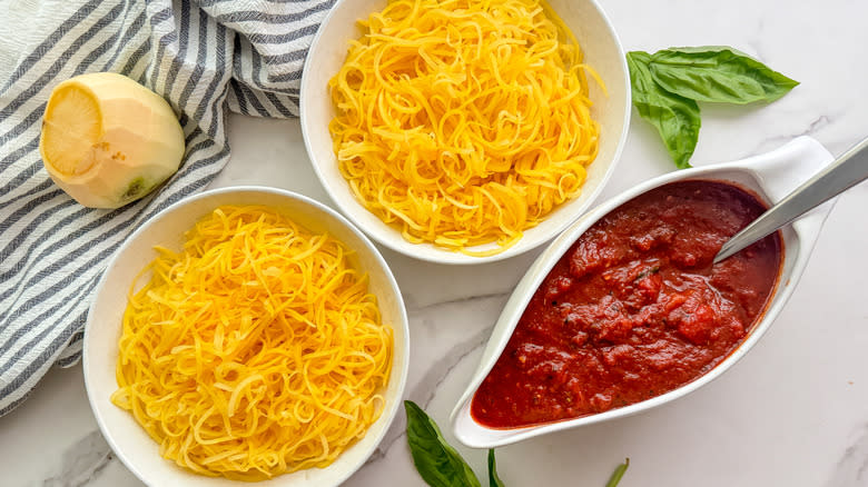 noodles in 2 bowls 