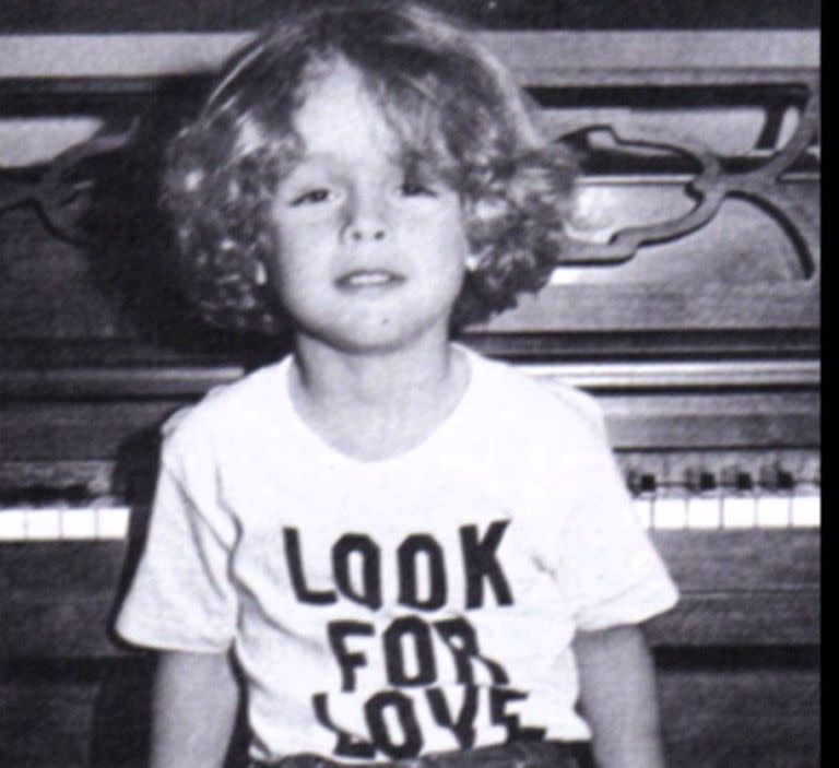 Billie Joe Armstrong cuando era un niño y ya comenzaba a cantar