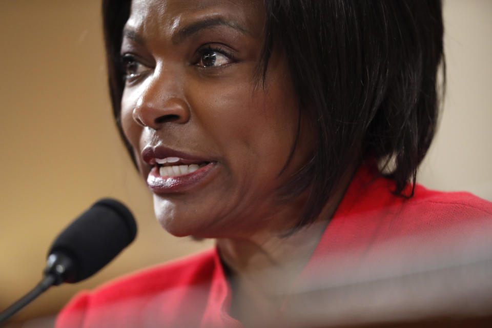 Rep. Val Demings, D-Fla., questions U.S. Ambassador to the European Union Gordon Sondland as he testifies before the House Intelligence Committee on Capitol Hill in Washington, Nov. 20, 2019 (Photo: Andrew Harnik/AP)