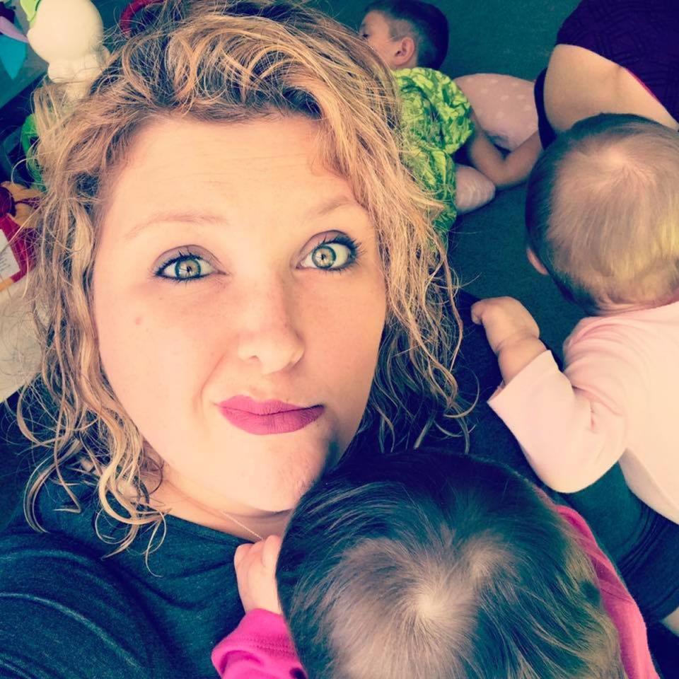 "I'm a single mom of four, including a set of twins. Here I am trying to take a true selfie to see my new lipstick color and as you can see they're <i>never</i> far away! But hey, you have to laugh, to make it through the tough times!" --&nbsp;<i>Coral Cope</i>