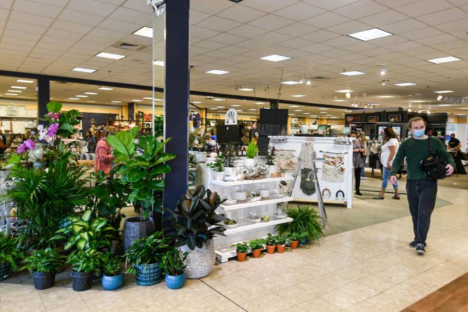 The Mercantile, a 25,000 square-foot artisans market located in the former Bon-ton location in Doylestown Borough, announced Thursday it will officially close on January 22, 2022.