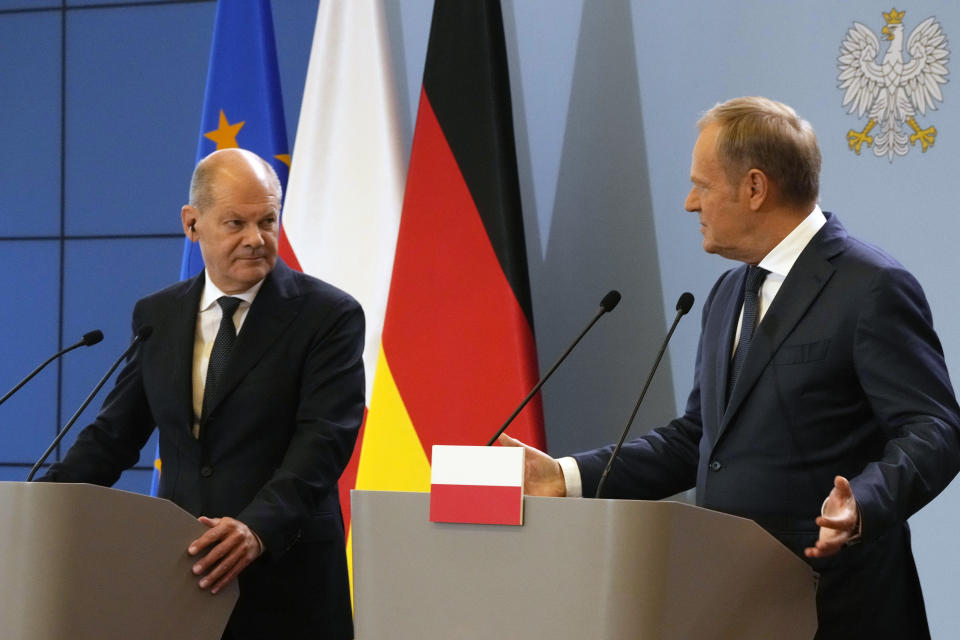 German Chancellor Olaf Scholz, left, and Polish Prime Minister Donald Tusk attend a press conference after German-Polish inter-governmental consultations in Warsaw, Poland, Tuesday, July 2, 2024. (AP Photo/Czarek Sokolowski)