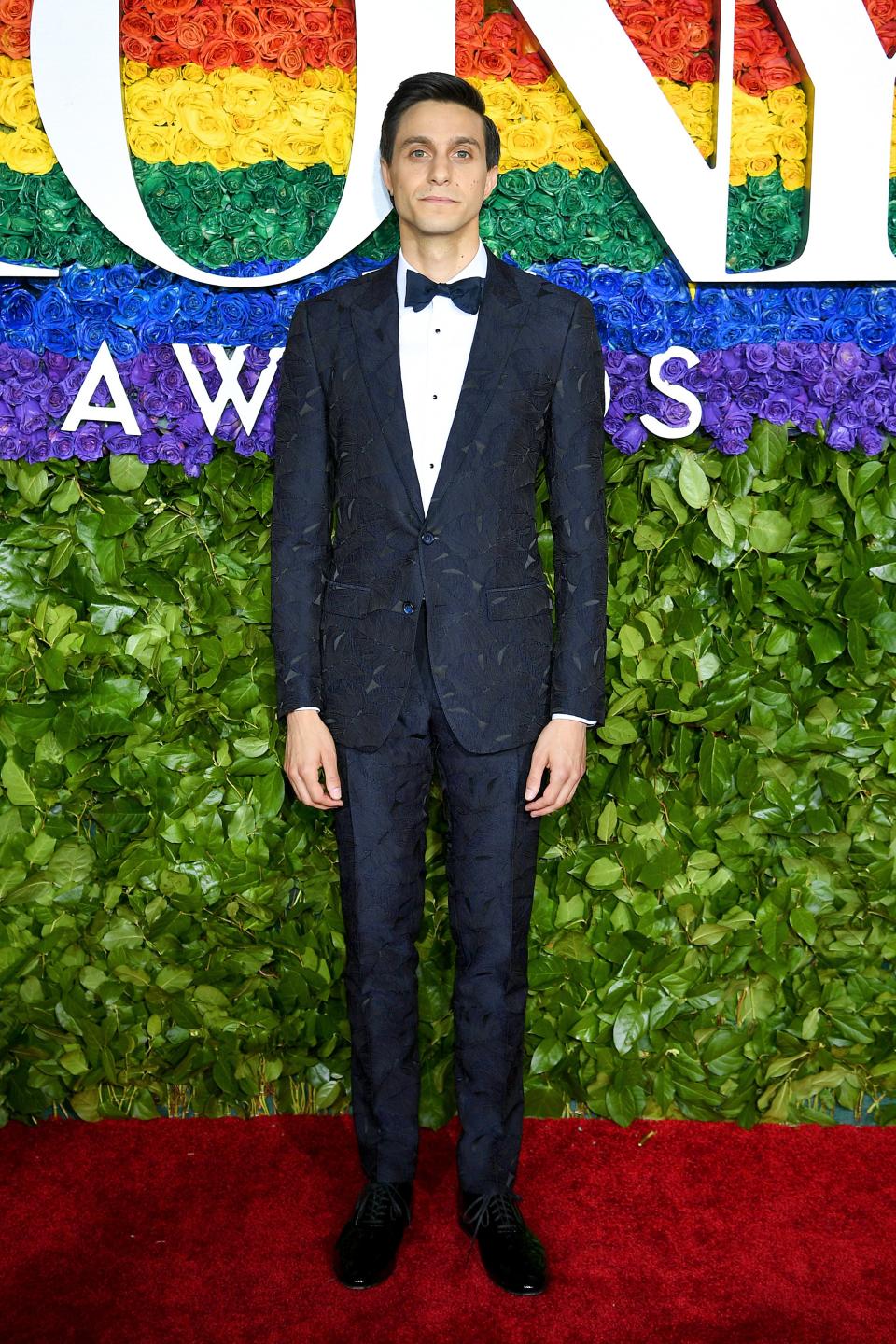 <h1 class="title">Gideon Glick in Dolce & Gabbana</h1><cite class="credit">Photo: Getty Images</cite>