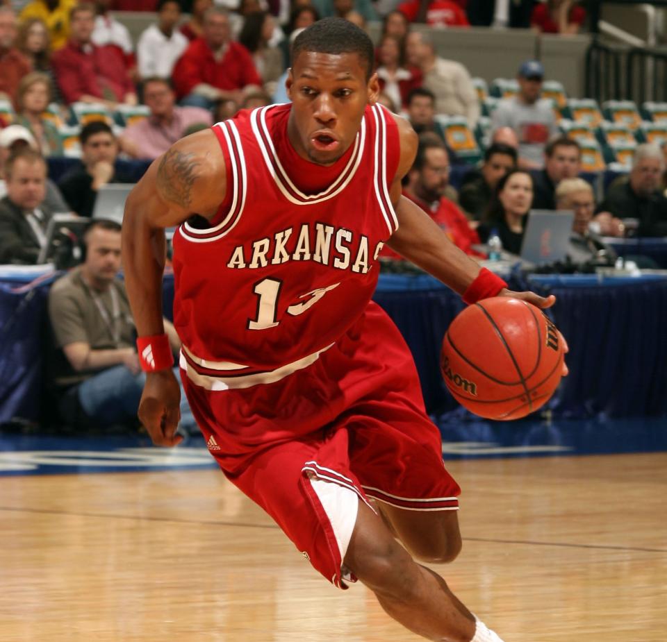 Mar 10, 2007; Atlanta, GA, USA; Arkansas Razorbacks guard Sonny Weems (13) drives against the Mississippi State Bulldogs during the first half of a semifinal round SEC Tournament game at the Georgia Dome in Atlanta, GA. Arkansas won the game 81-72. Mandatory Credit: Jason Parkhurst-USA TODAY Sports Copyright © 2007 Jason Parkhurst