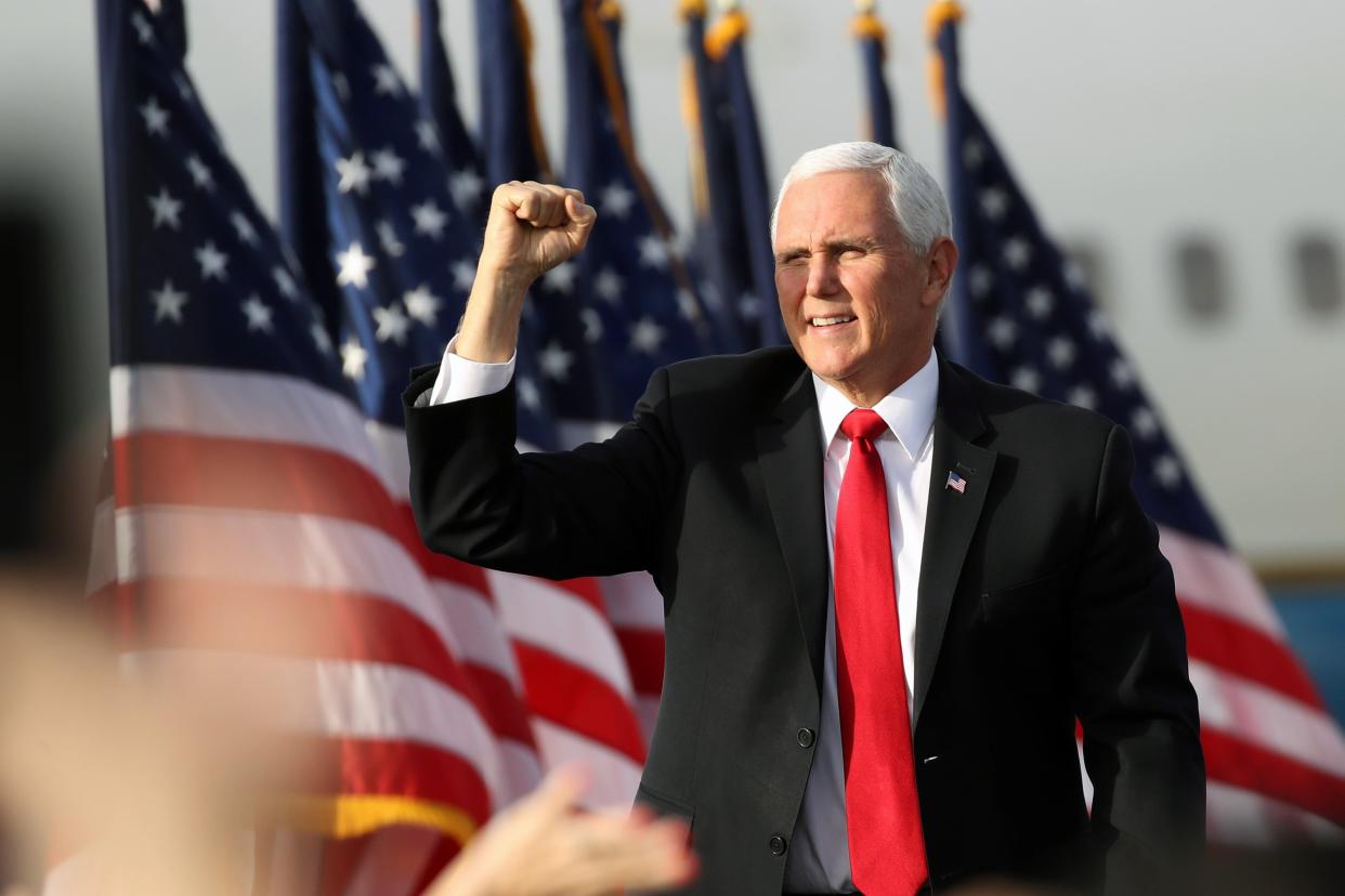 Pence ignores chants of four more years at Georgia rally as he distances himself from president (Getty Images)